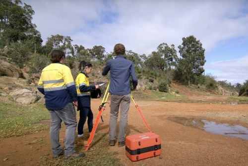 Feedback sought in GIS industry survey Feedback sought in GIS industry survey