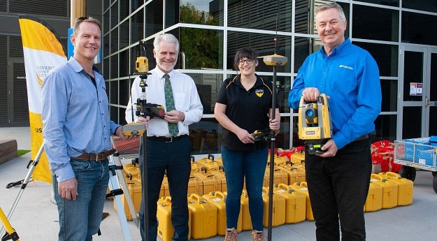 USQ survey students benefit from new tech