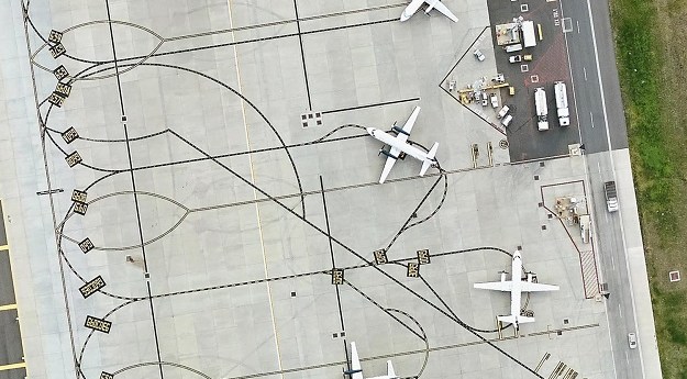 Simplifying GIS for airports