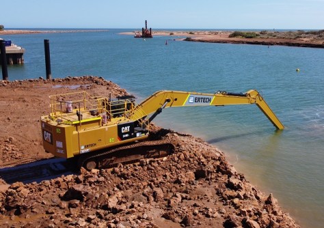 Leica Geosystems digs a dredging job out of a hole