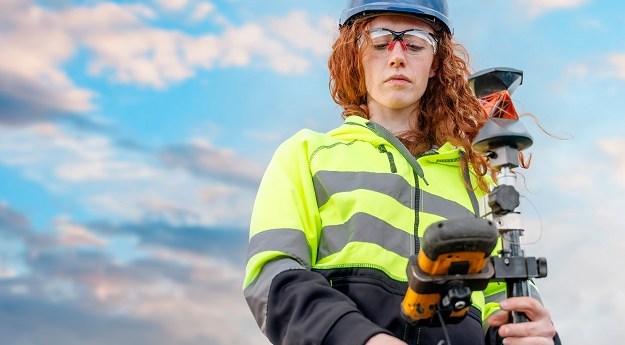 New forum for Queensland women in surveying