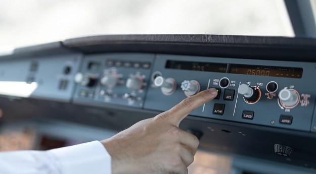 Countering GNSS spoofing and jamming