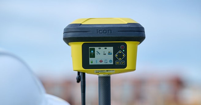 Versatile GNSS smart antenna
