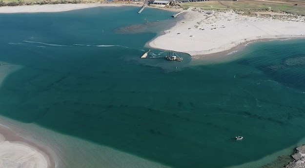 Hydrographic survey reveals river mouth narrowing
