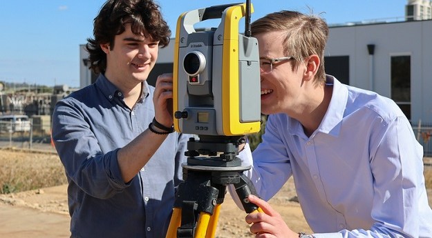 Flinders Uni, SA Govt aim to tackle skills shortage