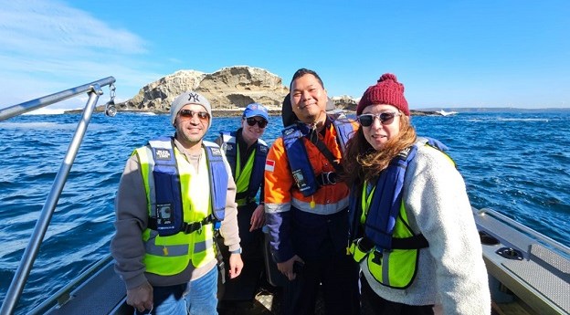 Hydrographic practice: From theory to field work