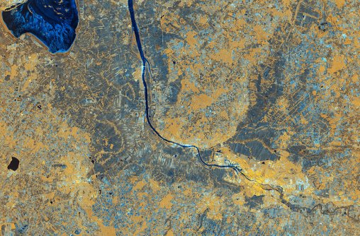 A Sentinel-1D image of the city of Bremen, revealing roads, buildings, hills and rivers