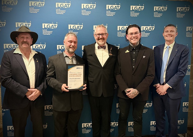 Spatial Snippets for Wednesday, 10 December