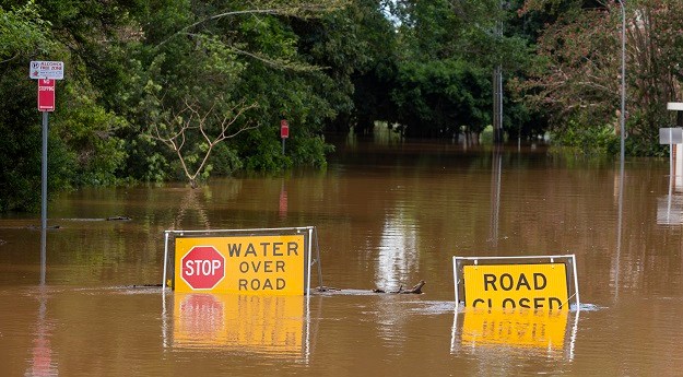 The socioeconomic effects of flooding