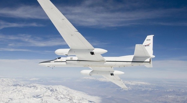 Flying high for hyperspectral mapping
